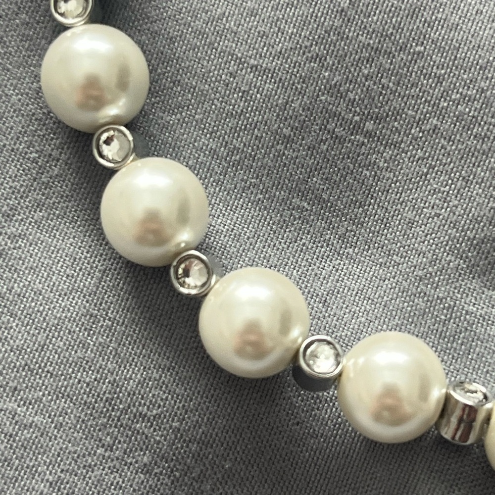 Chanel CC Crystal Pearl Bracelet Stainless Steel Faux Pearl Adjustable 6.5-9” - Picture 11 of 16